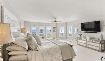 506 S Pacific St, Oceanside, CA 92054