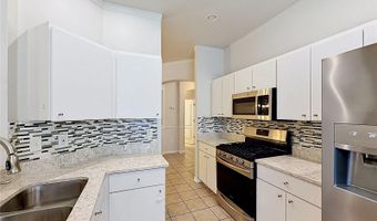 6932 MONARCH PARK Dr, Apollo Beach, FL 33572