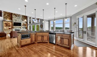 99 BLUFF POINTE Dr, Arley, AL 35541