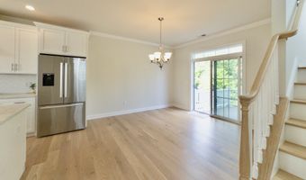 25 Brentwood Cir 25, Danbury, CT 06810