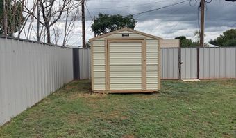 504 NE 1st St, Andrews, TX 79714