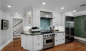 636 Lebrun Rd, Amherst, NY 14226