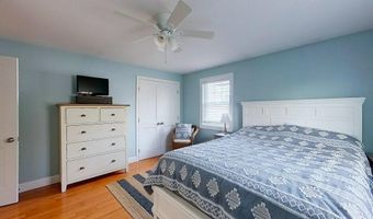 46 Allston Ave, Middletown, RI 02842