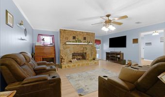 520 Kimberly Dr, Albertville, AL 35950