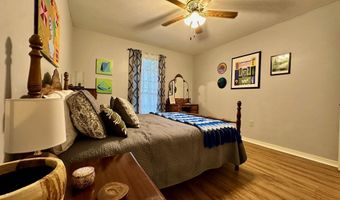 14 Eastgate Ct, Brandon, MS 39042