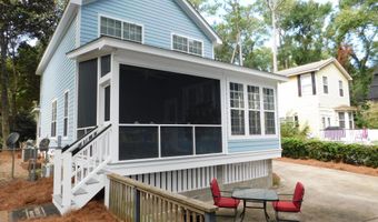 15 Meridian Rd, Beaufort, SC 29907