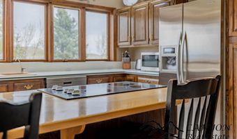 51 Road 6UT, Cody, WY 82414