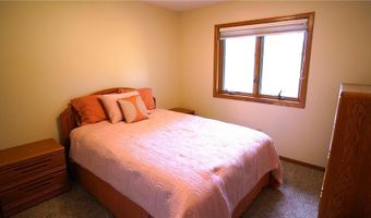 14387 Everest Ave, Apple Valley, MN 55124