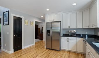 104 Roux Road Ext, Alfred, ME 04002