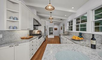 1065 Summit Lake Dr, Angwin, CA 94508