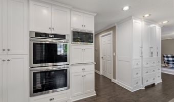 13265 SW HANSON Ln, Beaverton, OR 97008