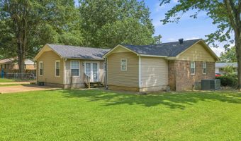 71 Tracy St, Bells, TN 38006