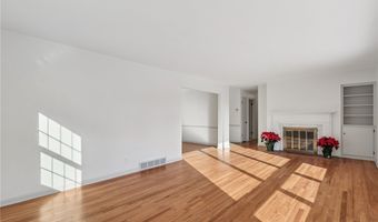 1126 Greenvale Ave, Akron, OH 44313