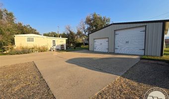 118 E Pleasant Ave, Baker, MT 59313