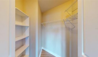 2305 EDGEWATER Dr 1606, Orlando, FL 32804