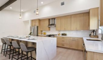 3518 W 228th St, Torrance, CA 90505