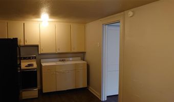 608 E North 15th St A, Abilene, TX 79601