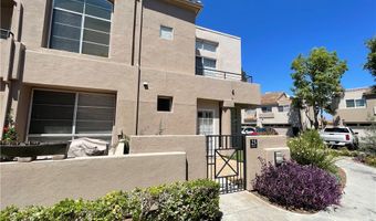 25 Softwind, Aliso Viejo, CA 92656