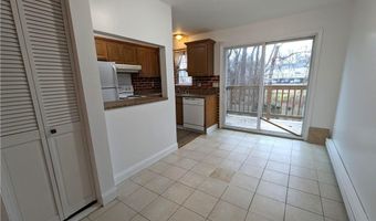 10 Scuppo Rd B6, Danbury, CT 06811