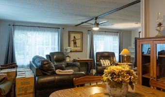 5050 COLUMBUS St 32, Albany, OR 97322