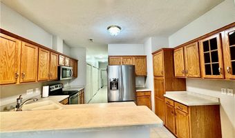 7 Hunters Woods Blvd D, Canfield, OH 44406