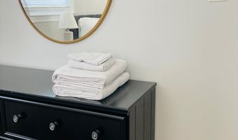 670 Carolyn Ter, Atlantic City, NJ 08401