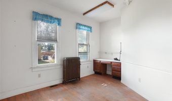 2801 Brown St, Alton, IL 62002