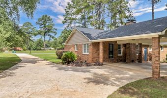 1904 Chatham Dr, Albany, GA 31721