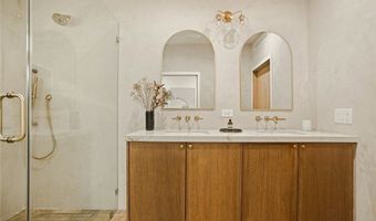 2334 Glover Pl, Los Angeles, CA 90031