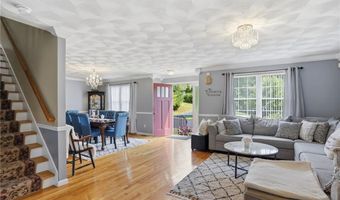 23 BERNON Dr, Lincoln, RI 02865