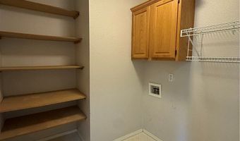 15 Pennine Ln, Bella Vista, AR 72714