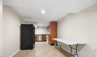 900 TUCKER Ln, Ashton, MD 20861