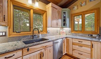 89 Aspen Leaf Ln, Bellvue, CO 80512