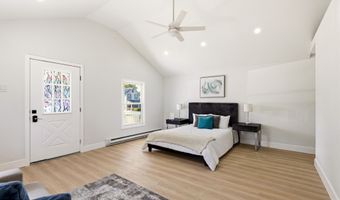 638 8th St, Absecon, NJ 08201