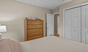 2 Mulberry Dr, Cranston, RI 02921