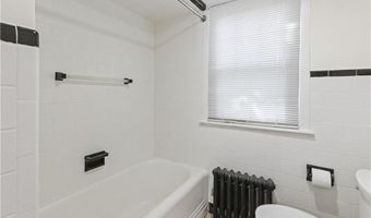 90 Hilltop Rd, East Providence, RI 02914