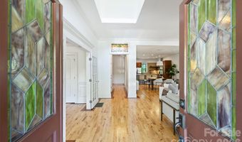 2900 N Myers St, Charlotte, NC 28205