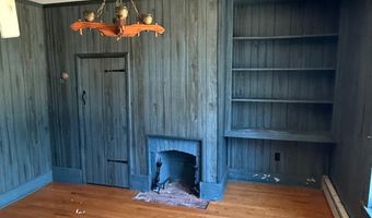 564 FRONT St, Houston, DE 19954