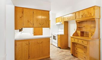 820 10th St, Berthoud, CO 80513