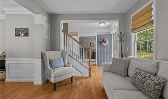 123 CASTLE ROCKS Rd, Warwick, RI 02886