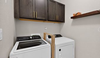 6109 Nauman Dr SE, Albuquerque, NM 87106