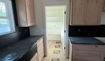 225 Jimmy Ln, Millsap, TX 76066