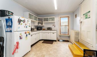 19 Cottage St, Bar Harbor, ME 04609