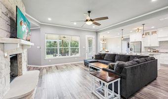 360 Rolling Ranch Blvd, Alvord, TX 76225