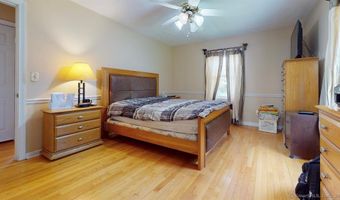 523 Overlook Dr, Orange, CT 06477