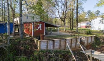 2194 Oak Village Rd, Akron, AL 35441