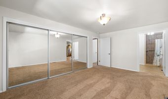 9957 W Roan Meadows Dr, Boise, ID 83709