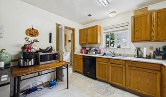 825 12th St, Arcata, CA 95521