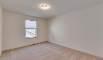 253 Village Creek Dr Dr, Ballwin, MO 63021