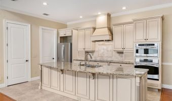 1641 GLEN EAGLES Way, Orlando, FL 32804
